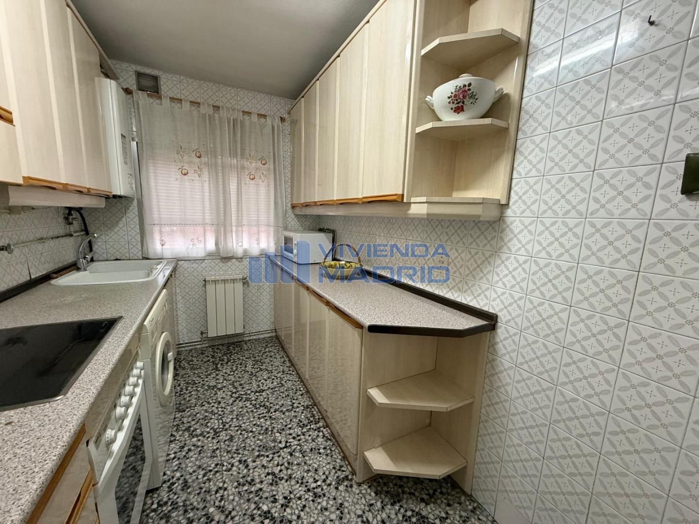 Kitchen of Flat for sale in  Madrid Capital