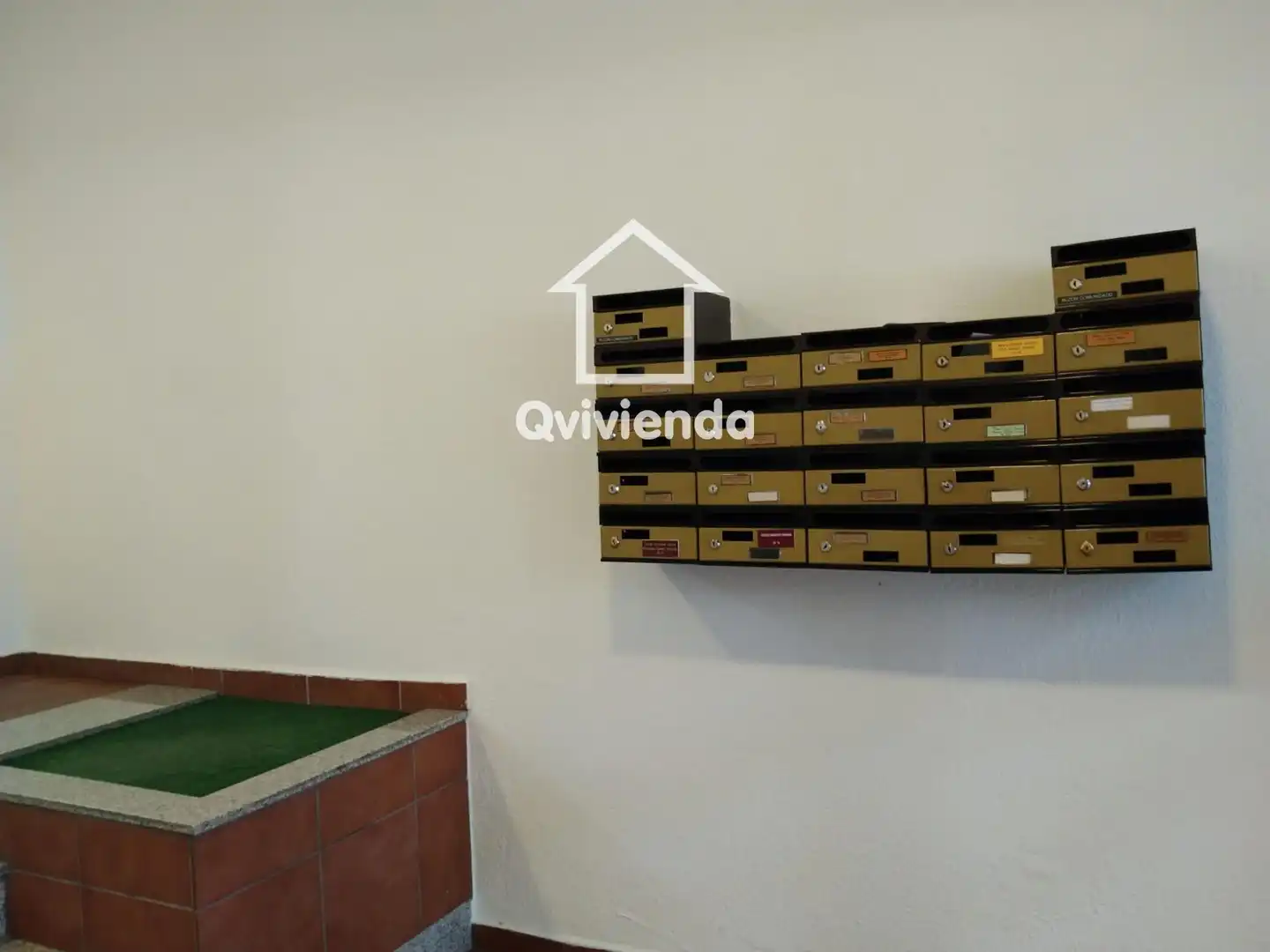Flat for sale in Canovelles