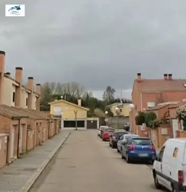 Chalet con piscina en venta en Calle LAS MORADAS, imagen 2