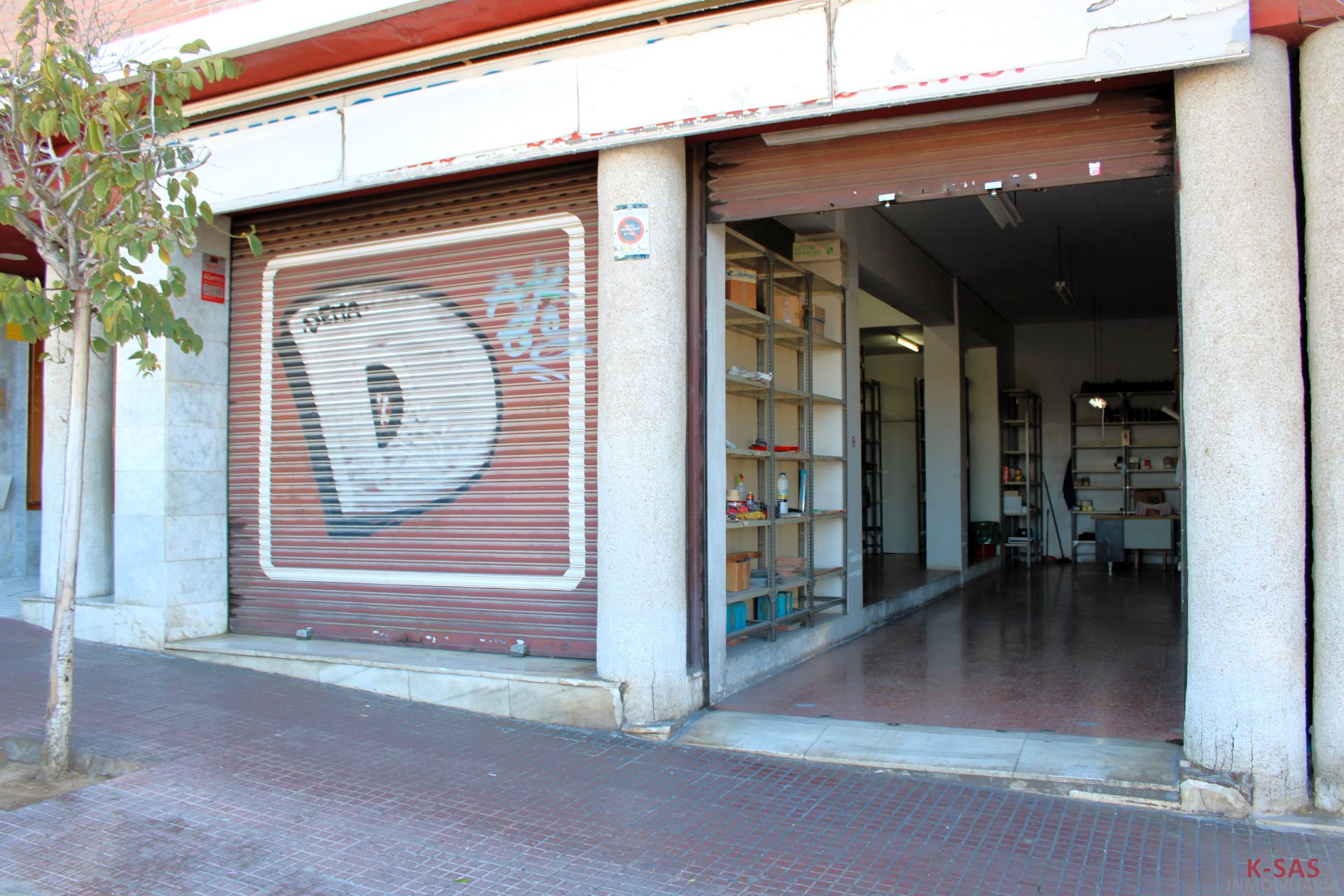Local de lloguer en Esplugues de Llobregat