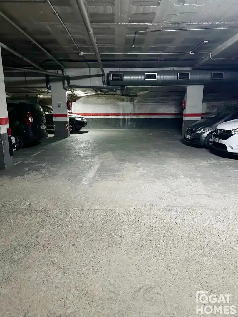 Einzelparkplatz zum Verkauf in Balmes, imagen 7