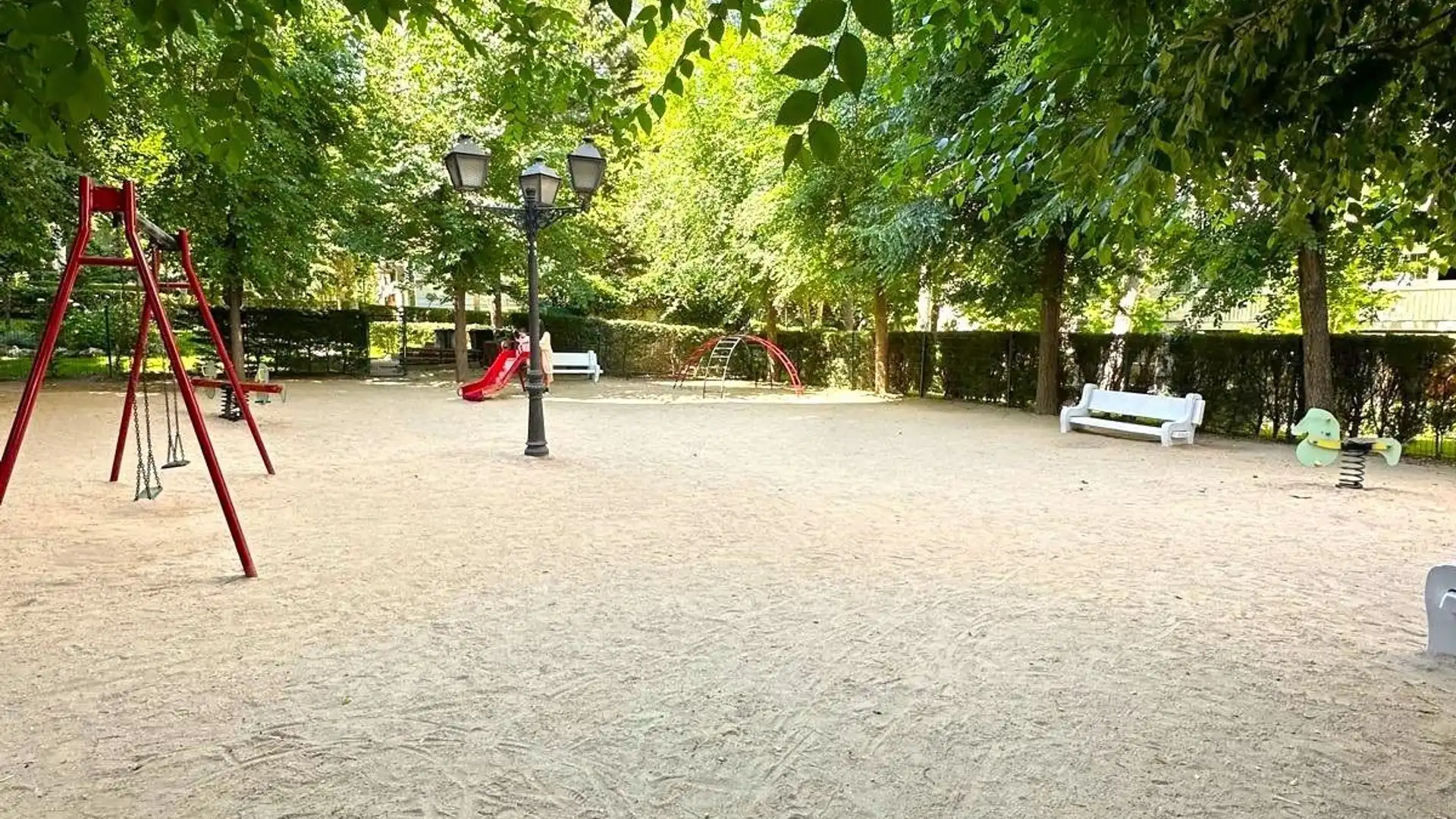 Geschaftsraum zum Verkauf in Camarena, Aluche