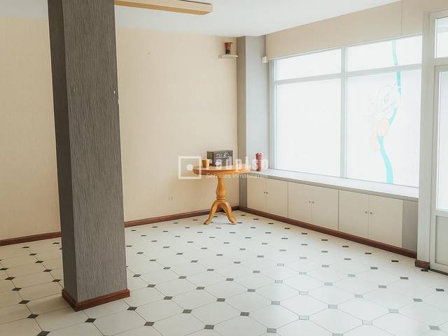 Local comercial en Venta en Ensanche