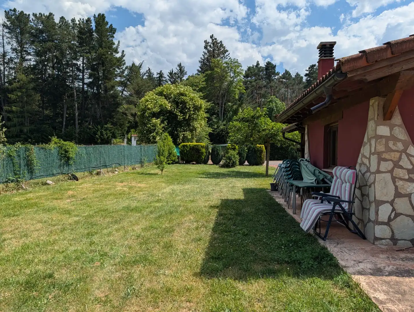 Garden of Land for sale in Zorraquín