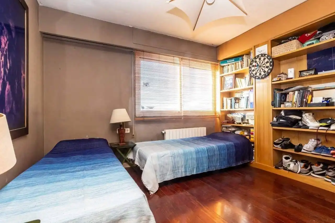 Flat with lift for sale in Carrer de Menéndez y Pelayo, imagen 3