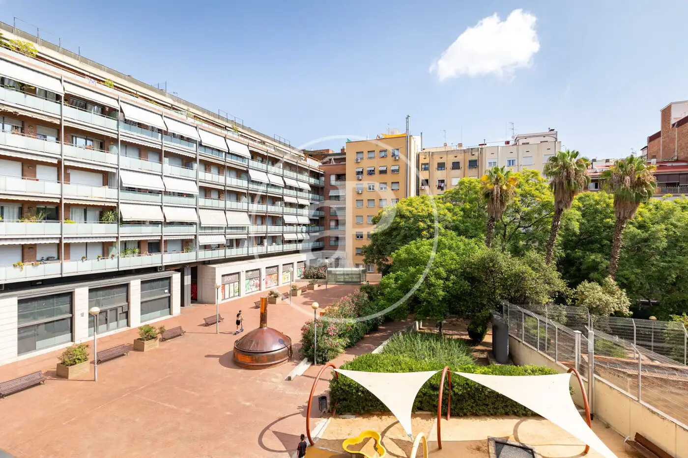 Vista exterior de Piso en venta en Barcelona con Aire acondicionado, Calefacción y Terraza