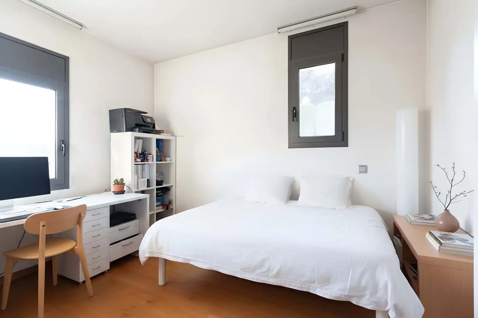 Bedroom of Houses for sale in Girona  with Air Conditioner, Heating and Private garden