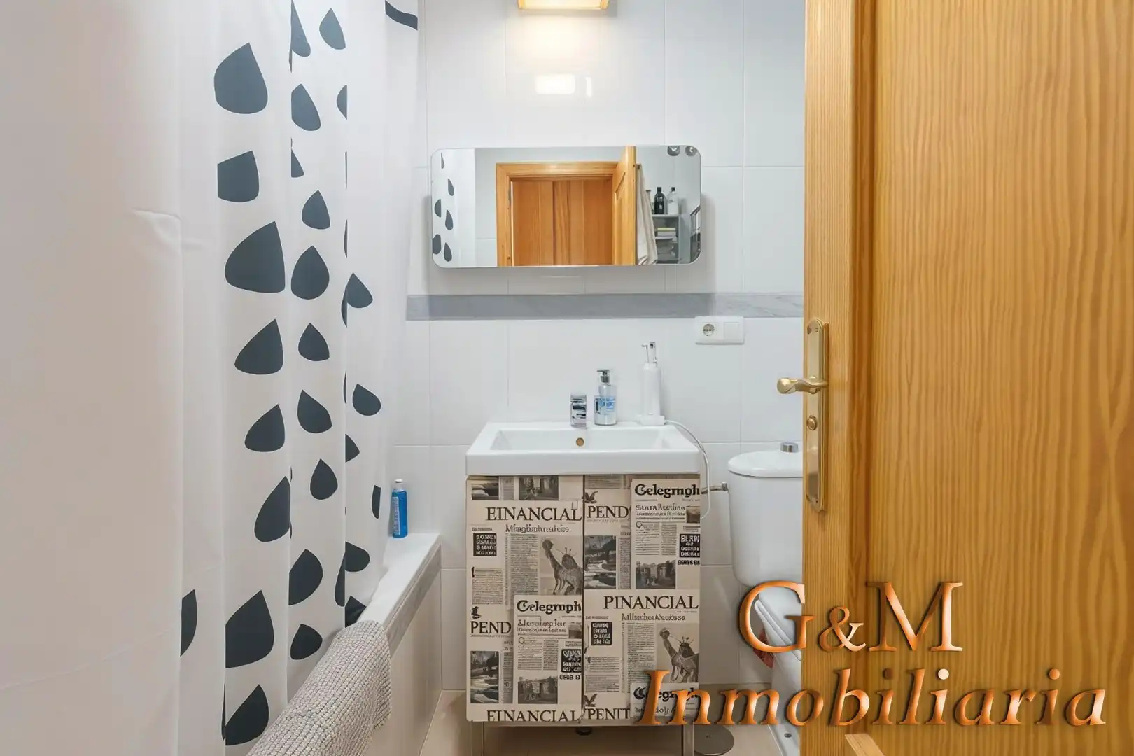 Baño de Casa adosada en venta en Alhaurín de la Torre con Aire acondicionado, Terraza y Trastero