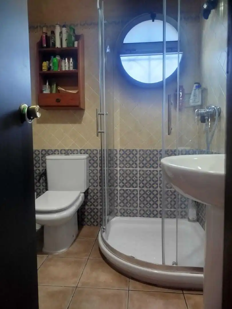Bathroom of Houses for sale in Rota