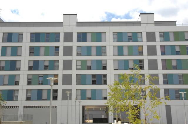 Local comercial en Alquiler en Paseo de Berlin, 3 en Salburua - Arantzabela