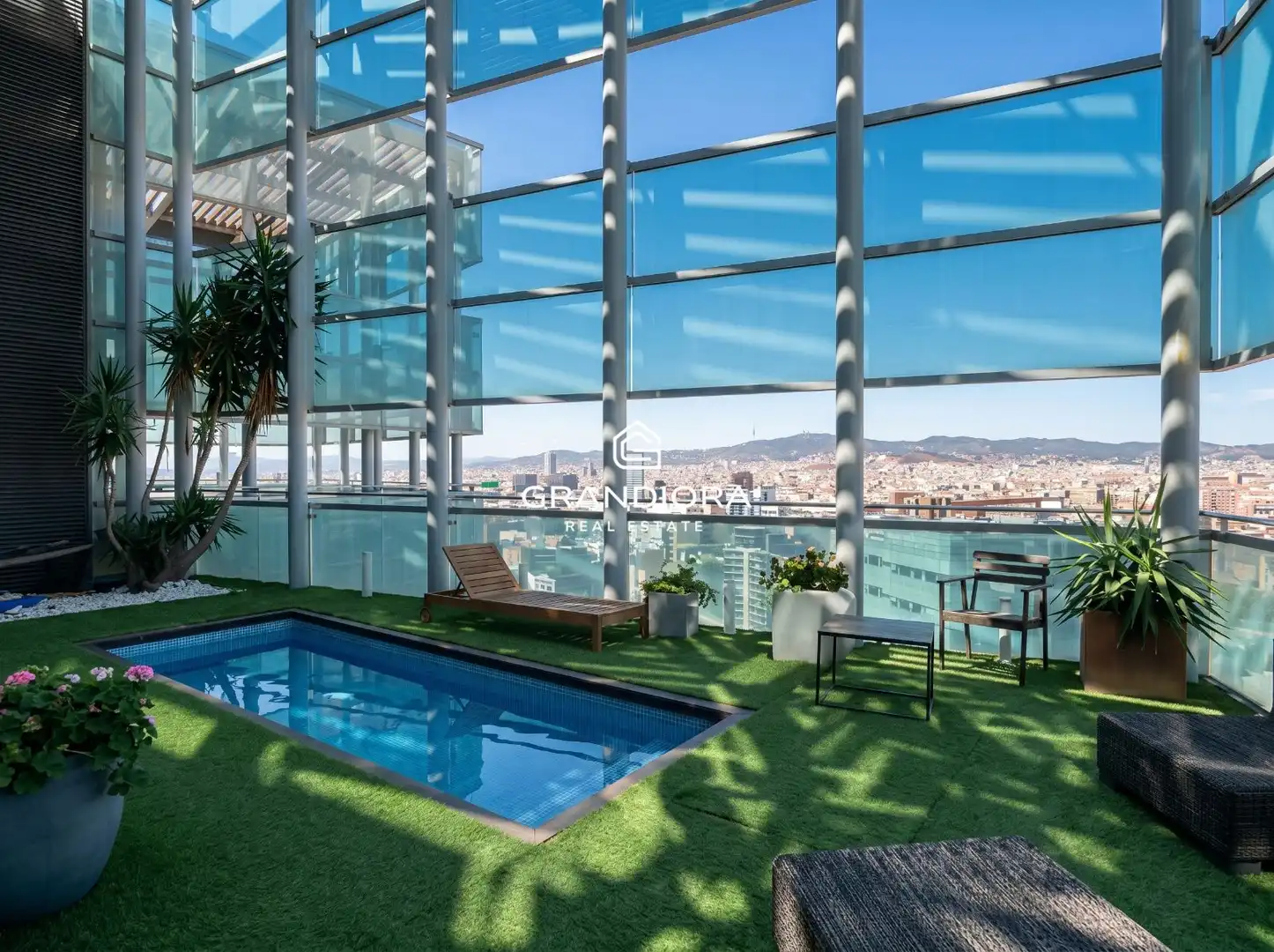 Piscina de Àtic de lloguer en Barcelona amb Aire condicionat, Terrassa i Piscina