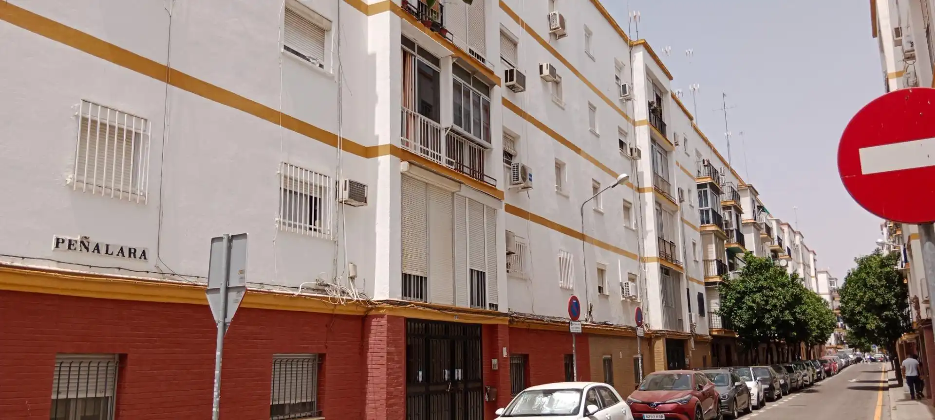 Flat for rent in Calle PEÑALARA, El Plantinar – Avda. La Paz - El Juncal