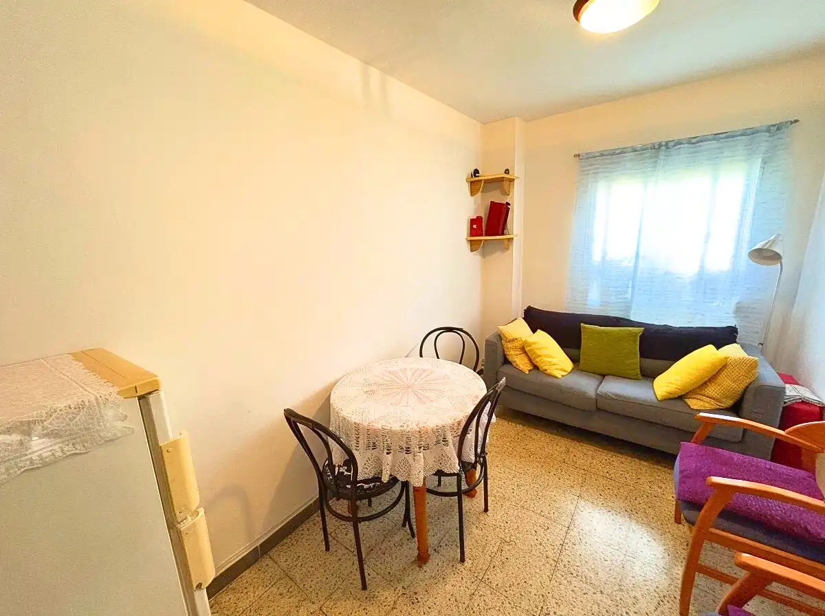 Living room of Flat for sale in Alcalá de Henares
