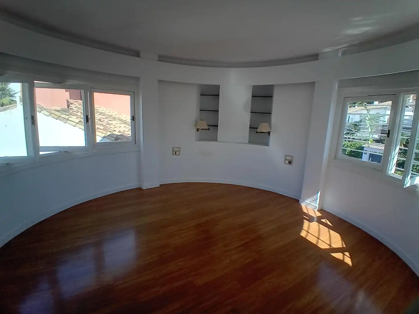 Living room of Houses for sale in Fuengirola  with Air Conditioner, Private garden and Terrace