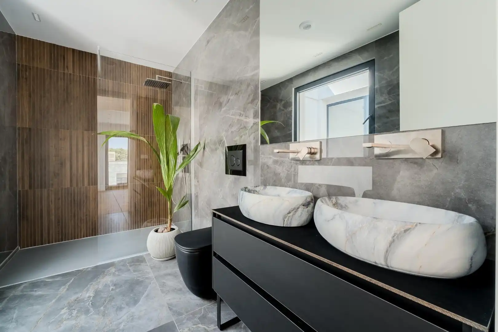 Casa pareada con piscina en venta en Calle Calle Tallín, imagen 37
