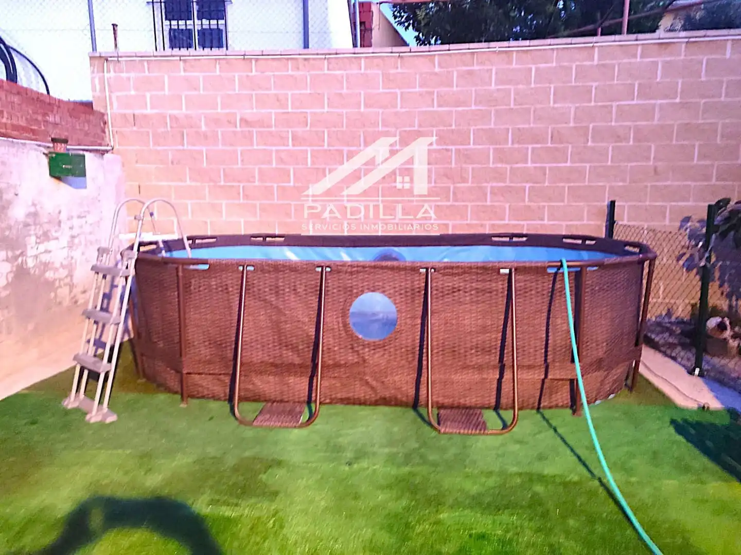 Piscina de Casa o xalet en venda en Méntrida amb Calefacció