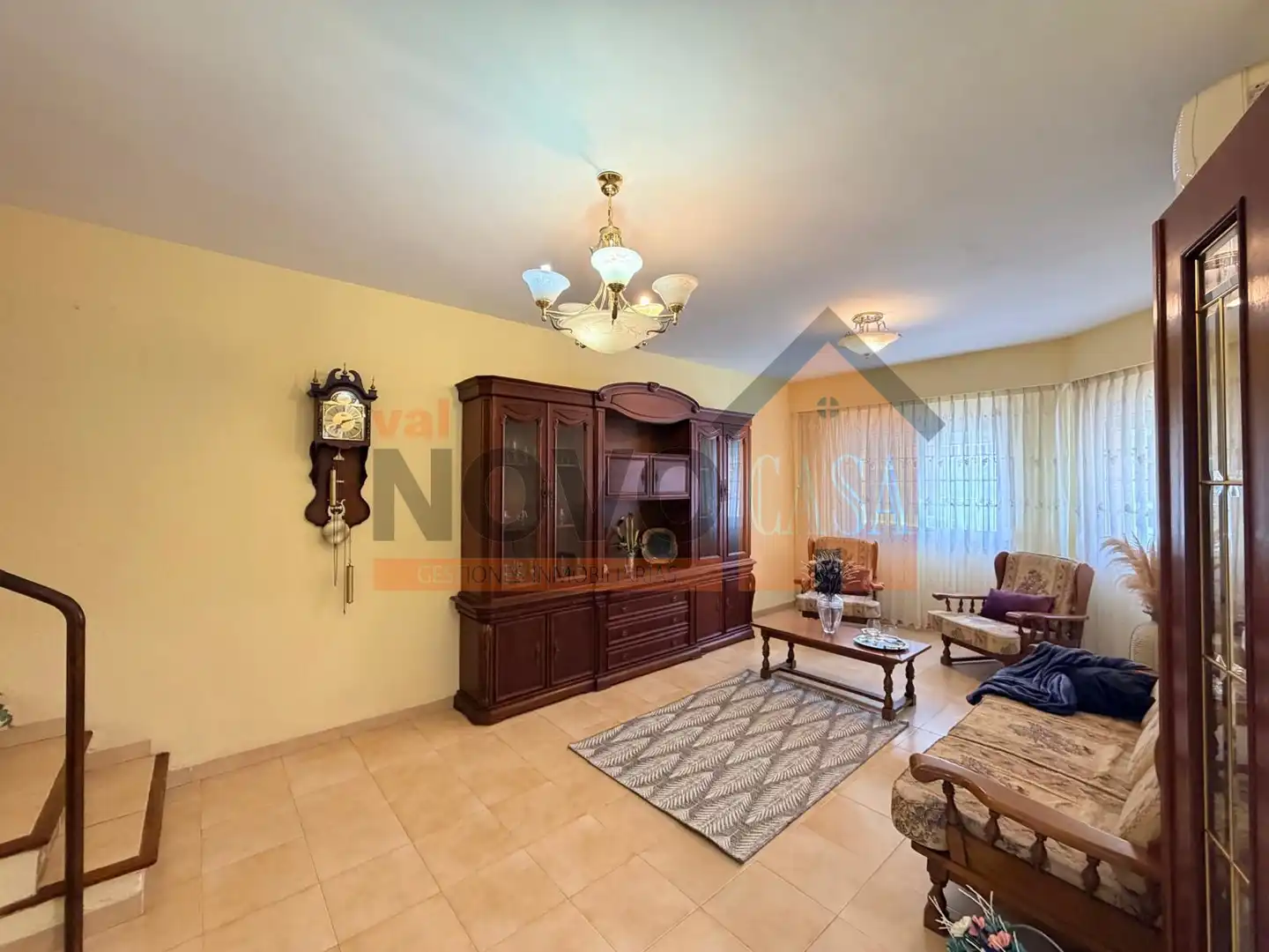 Wohnzimmer von Einfamilien-Reihenhaus zum Verkauf in Silla