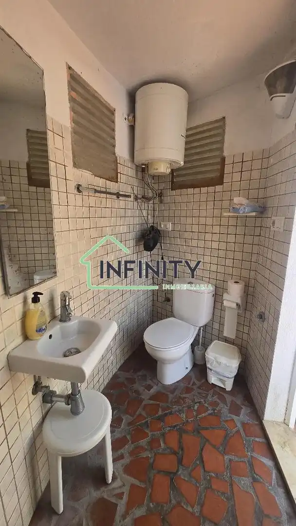 Bany de Casa o xalet en venda en Oliva amb Aire condicionat, Terrassa i Traster