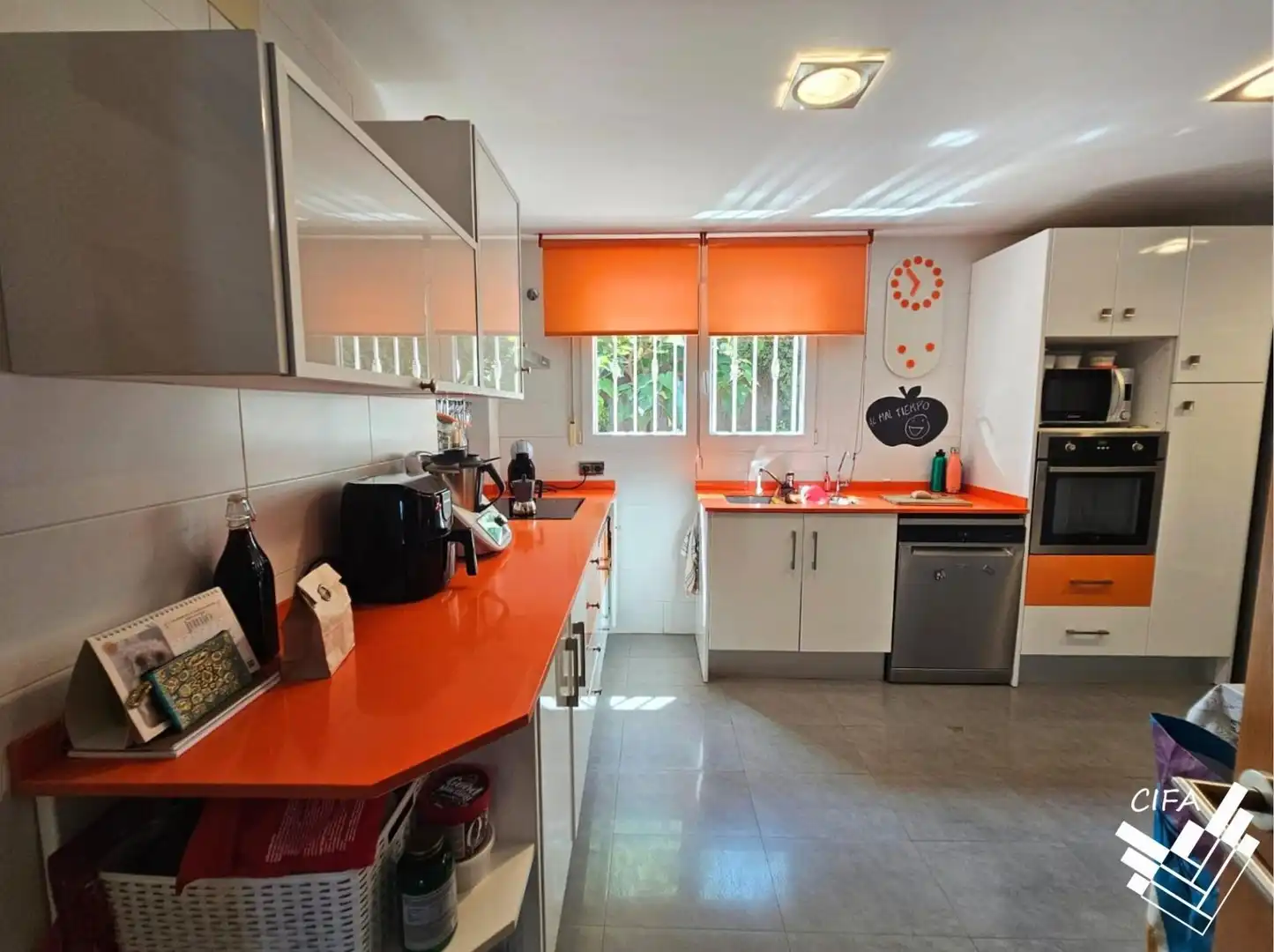 Cuina de Casa o xalet en venda en Santa Magdalena de Pulpis amb Aire condicionat, Jardí privat i Terrassa