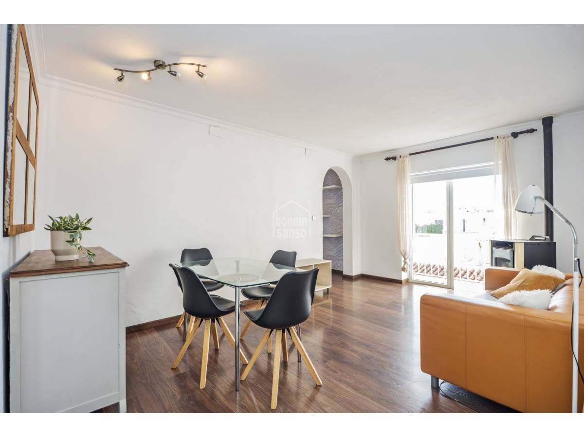 Esszimmer von Wohnungen zum verkauf in Es Castell mit Terrasse und Möbliert