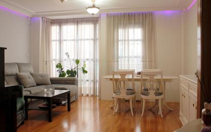 Living room of Single-family semi-detached for sale in  Albacete Capital  with Air Conditioner, Heating and Terrace