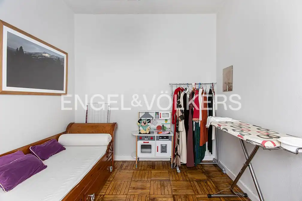 Habitación de Piso en venta en Gijón  con Calefacción