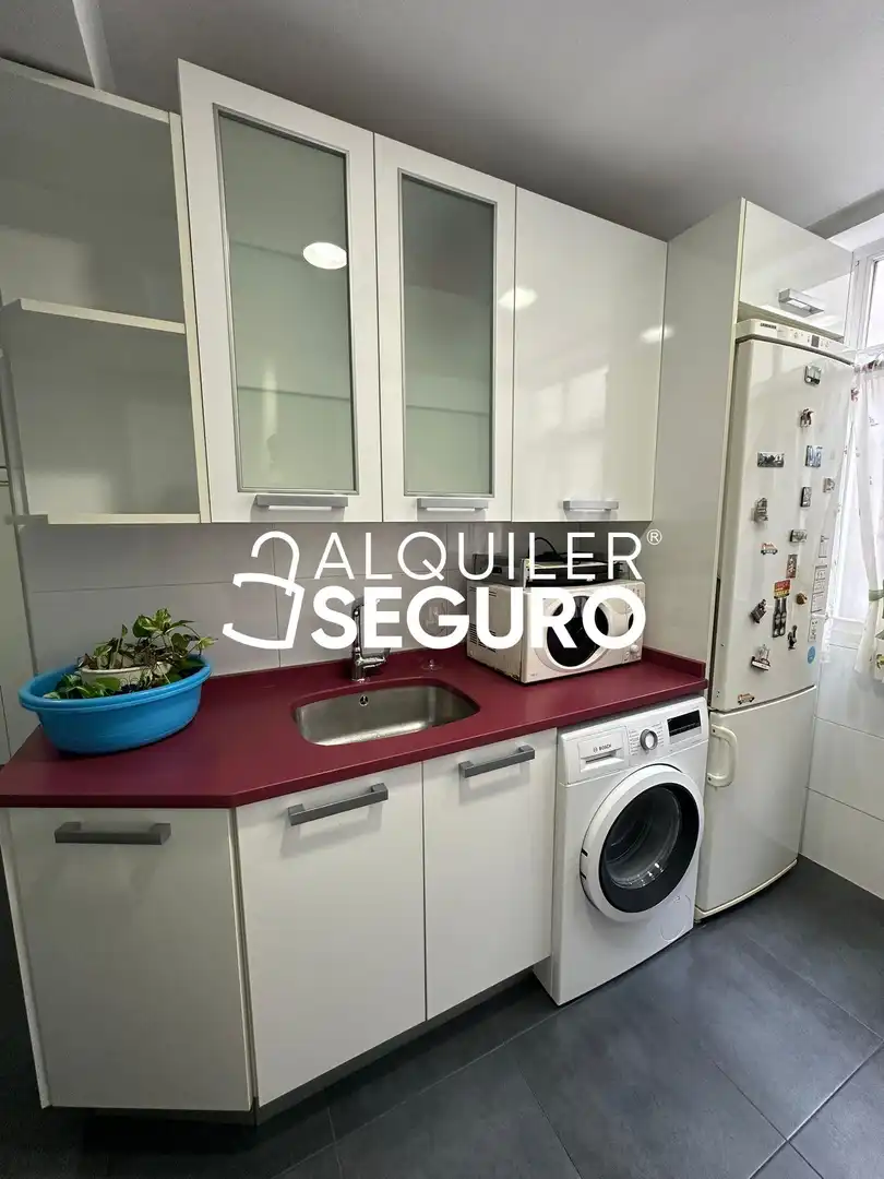 Cocina de Piso de alquiler en Alcorcón con Calefacción, Terraza y Amueblado