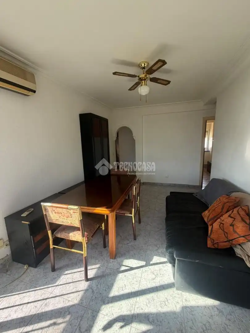 Flat for sale in Macarena