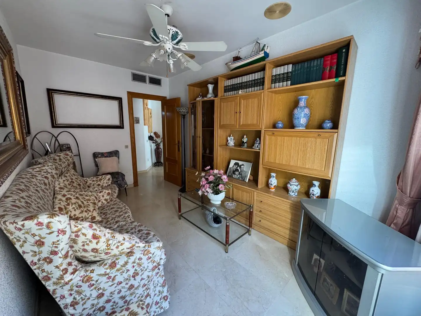 Living room of Flat for sale in Almería  with Air Conditioner and Storage room