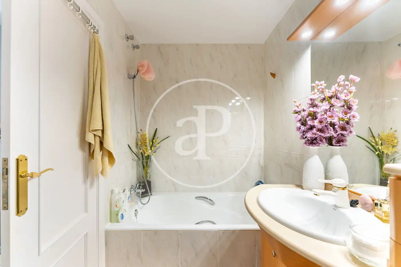 Baño de Casa adosada en venta en  Palma de Mallorca con Aire acondicionado, Calefacción y Jardín privado