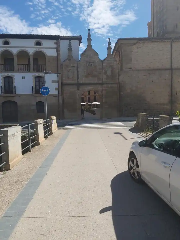 Residential zum Verkauf in Río Odrón, Los Arcos