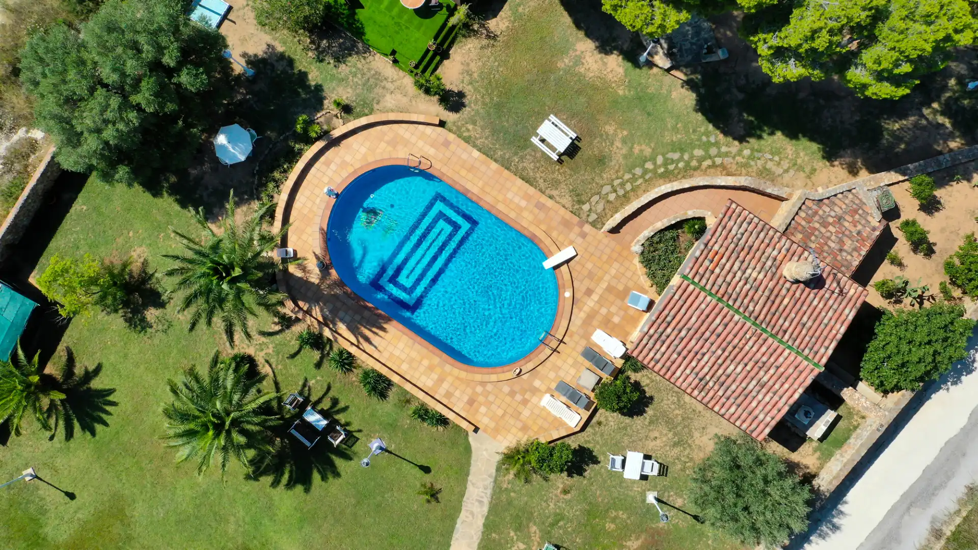 Swimming pool of Houses for sale in El Vendrell  with Private garden, Terrace and Swimming Pool