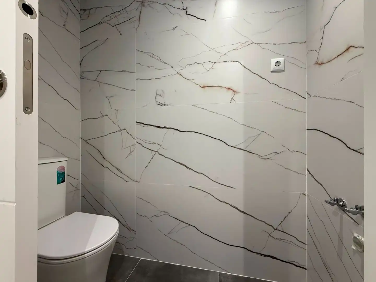 Baño de Piso en venta en Getafe con Aire acondicionado y Calefacción