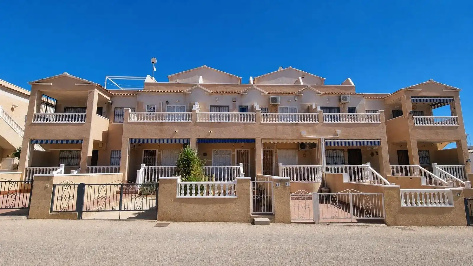 Duplex con piscina in vendita a N/A, imagen 2