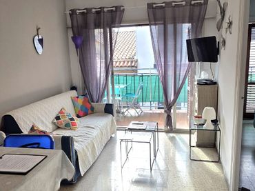 Piso con balcón en venta en Carrer Sant Joaquim