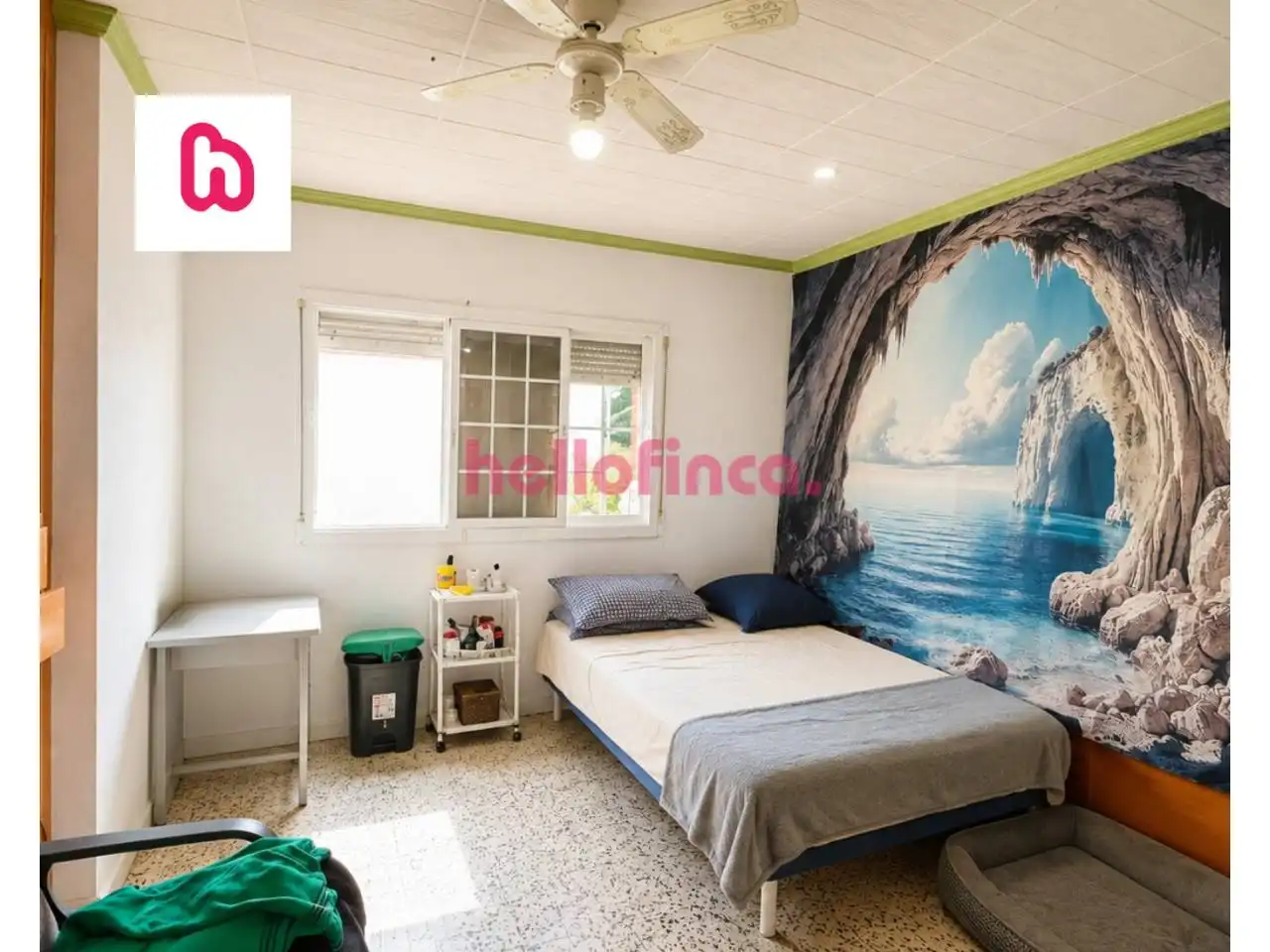Habitación de Ático en venta en Martorell con Terraza, Amueblado y Alarma