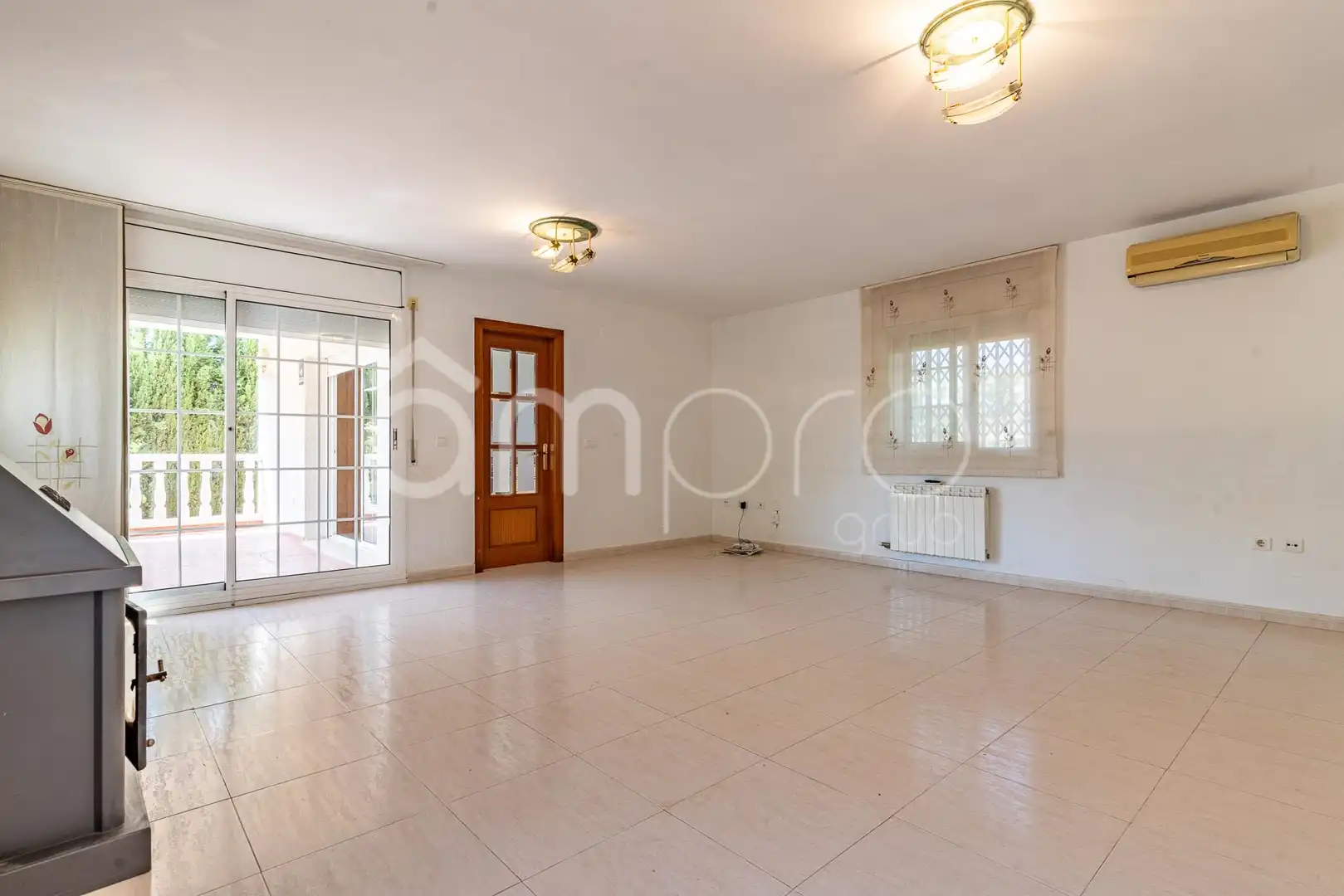 Sala de estar de Casa o chalet en venta en El Catllar  con Aire acondicionado, Calefacción y Terraza