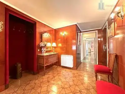 Piso con ascensor en venta en FRAY LEOPOLDO DE ALPANDEI 14, imagen 5