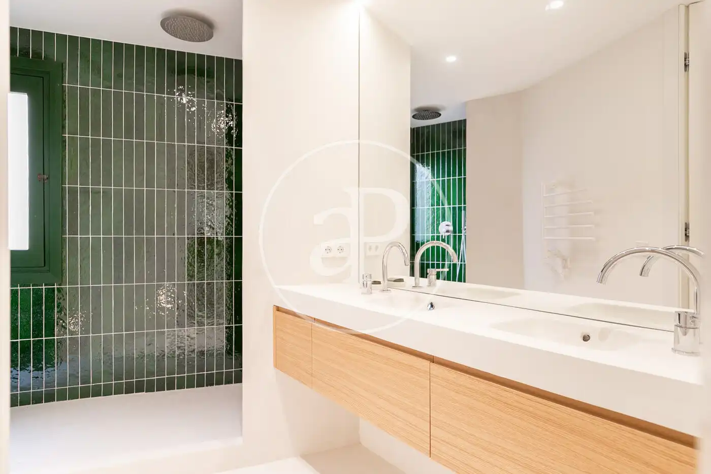 Baño de Piso en venta en Barcelona con Calefacción, Amueblado y Balcón