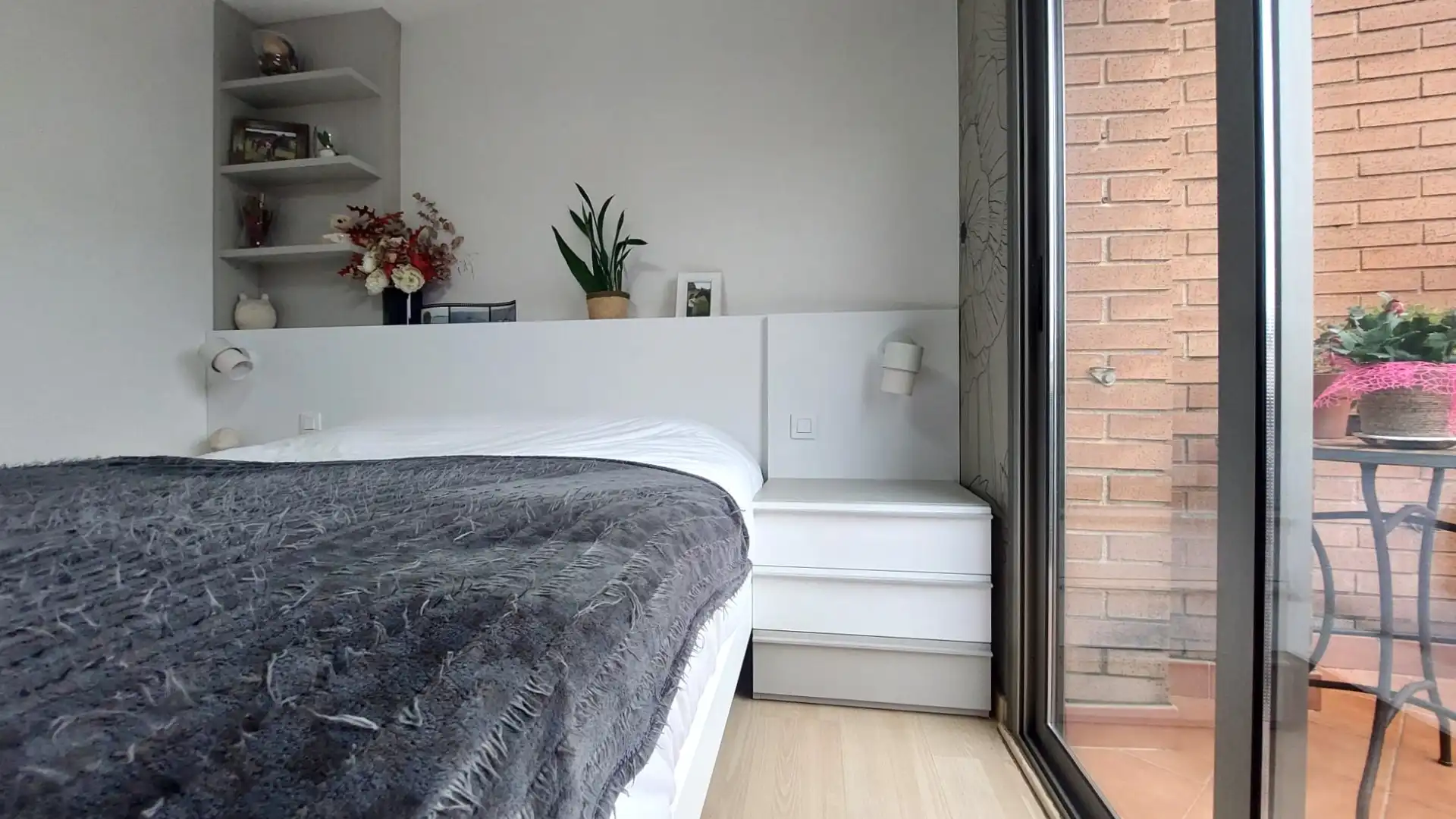 Dormitori de Dúplex en venda en Manresa amb Calefacció, Parquet i Terrassa