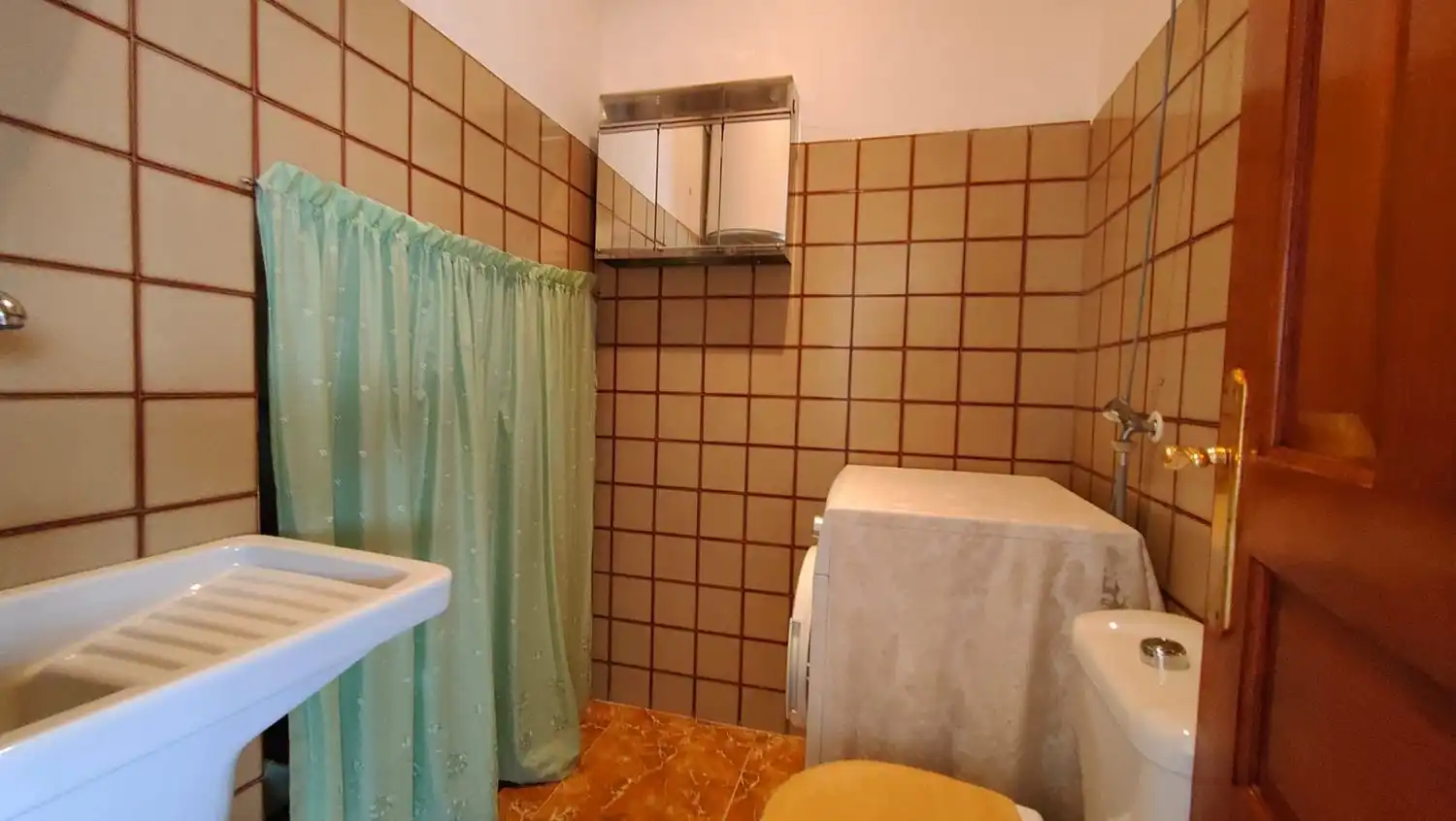 Bathroom of Houses for sale in Gijón   with Heating, Terrace and Storage room