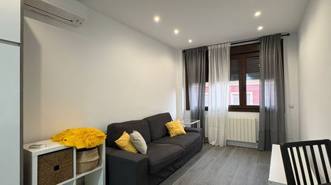 Foto 3 de Piso de alquiler en Virtudes, 14, Almagro, Madrid Capital