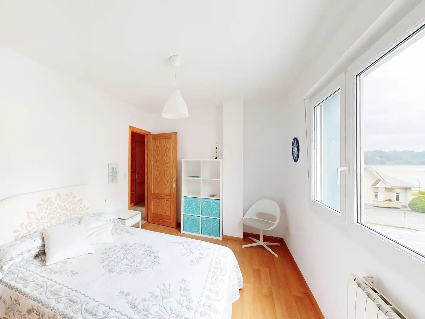 Schlafzimmer von Gebäude zum Verkauf in Foz