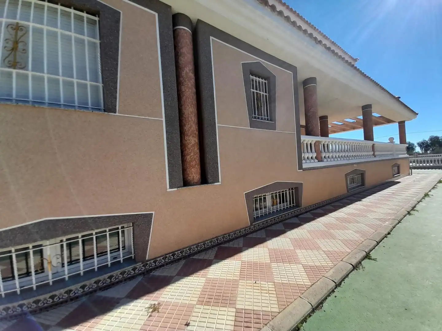 Vista exterior de Casa o xalet en venda en Alicante / Alacant amb Calefacció, Jardí privat i Terrassa