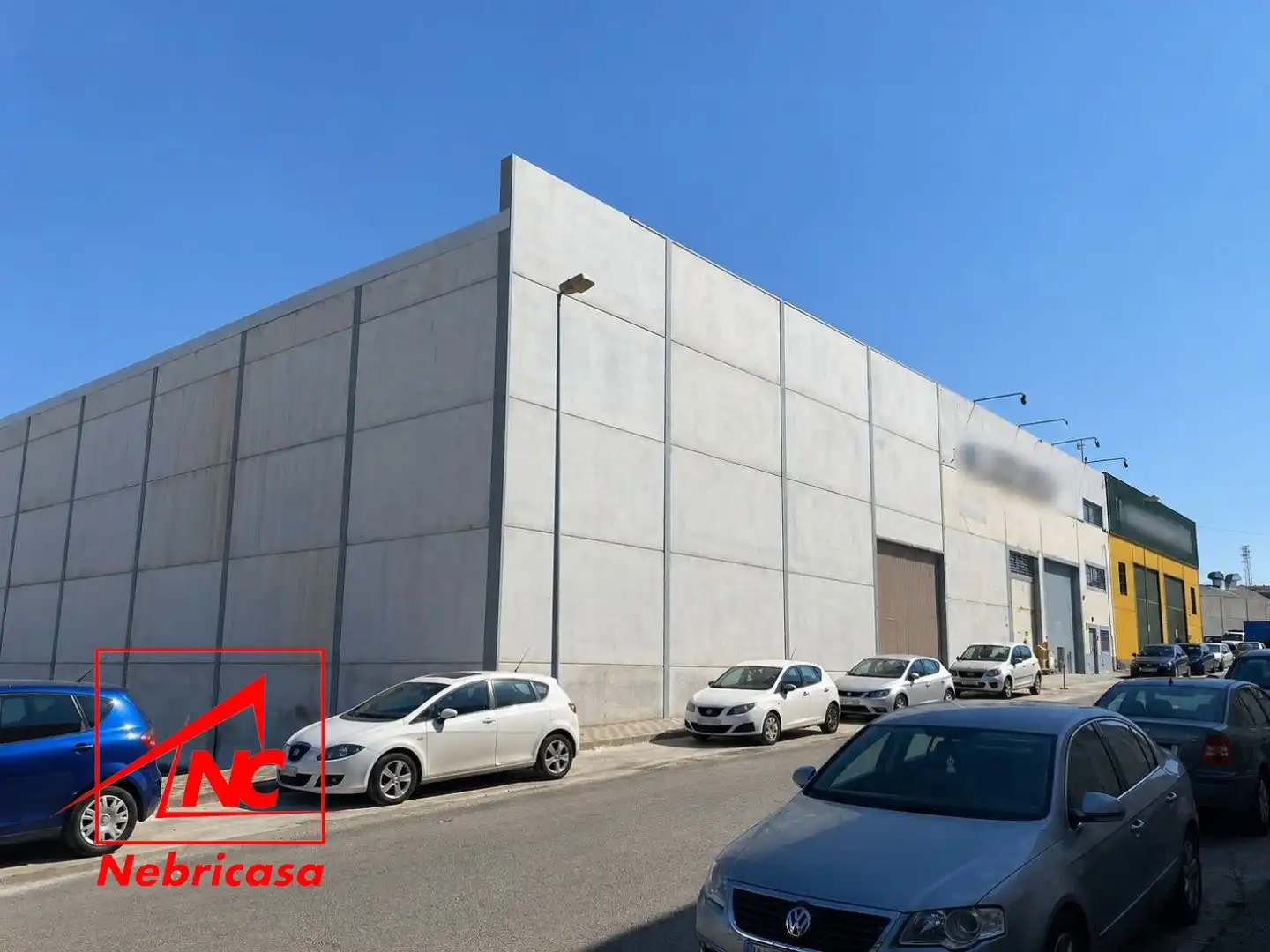 Industrial building for sale in Las Cabezas de San Juan