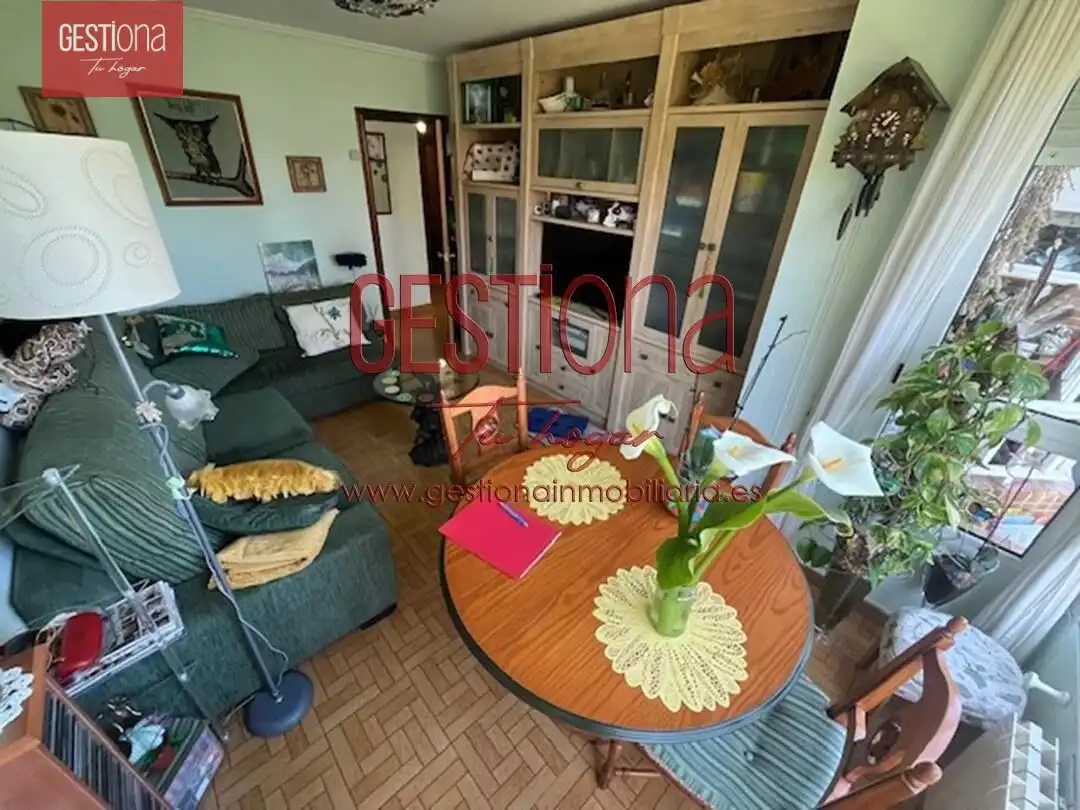 Sala de estar de Apartamento en venta en Noja con Calefacción, Jardín privado y Trastero