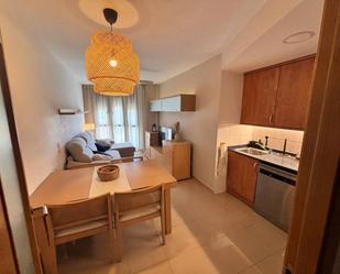 Dormitori de Apartament de lloguer en Amposta amb Aire condicionat, Calefacció i Moblat