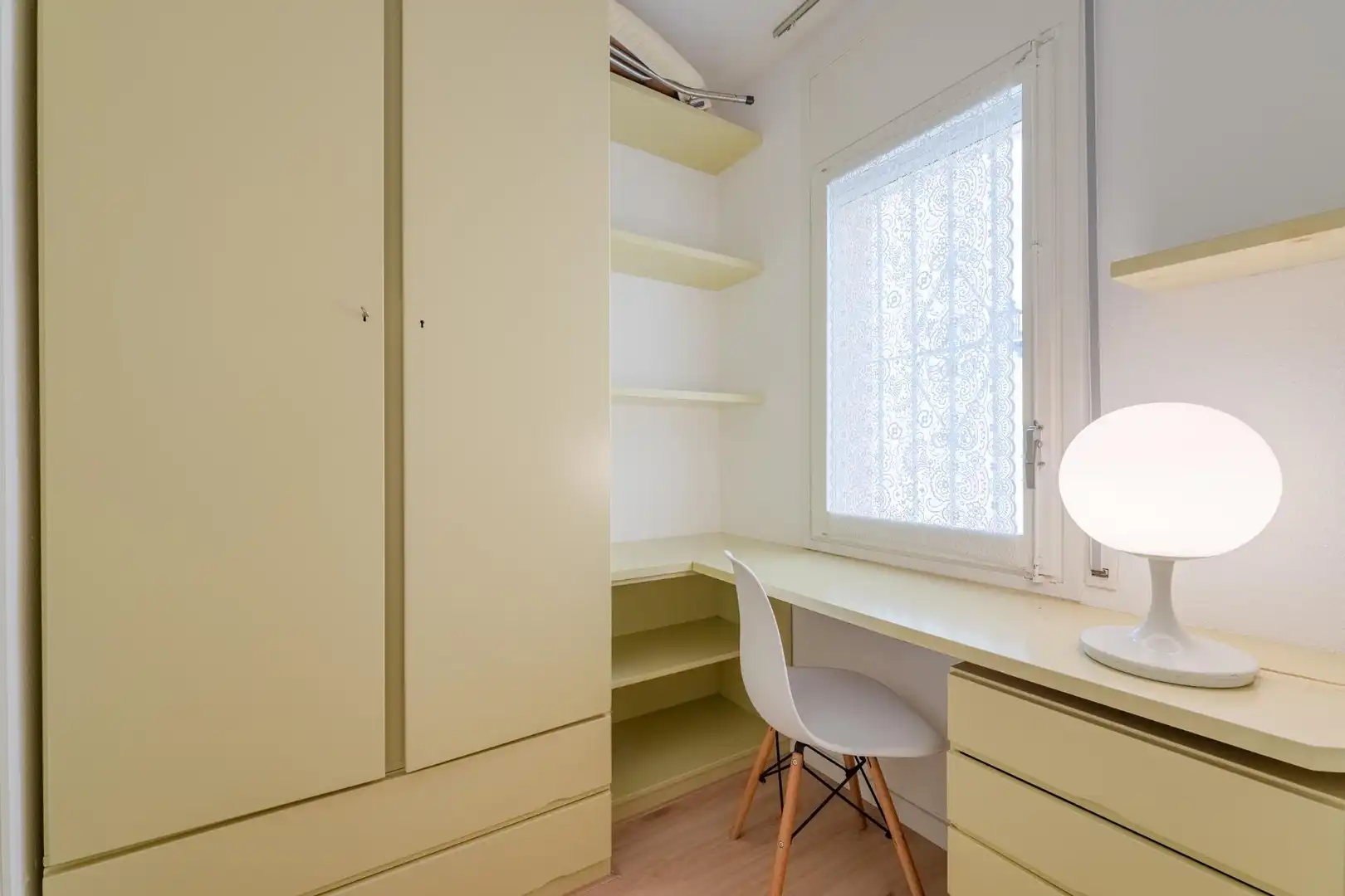 Schlafzimmer von Erdgeschoss zur Miete in Castell d'Aro, Platja d'Aro i s'Agaró mit Klimaanlage, Heizung und Privatgarten