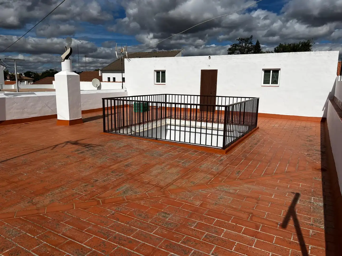 Terrassa de Casa adosada en venda en Lepe amb Terrassa, Traster i Moblat