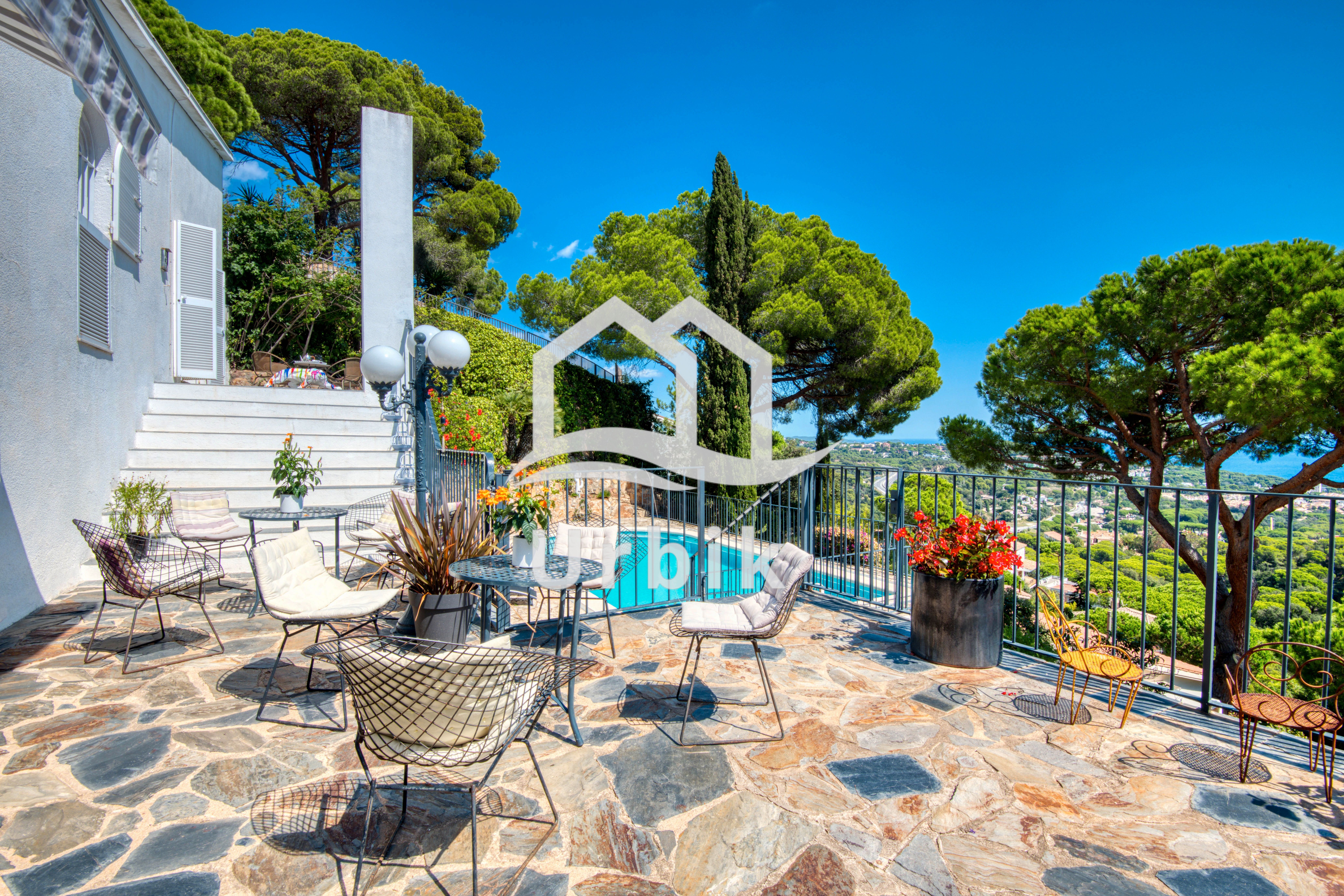 Exterior view of House or chalet for sale in Castell d'Aro, Platja d'Aro i s'Agaró  with Air Conditioner, Heating and Private garden